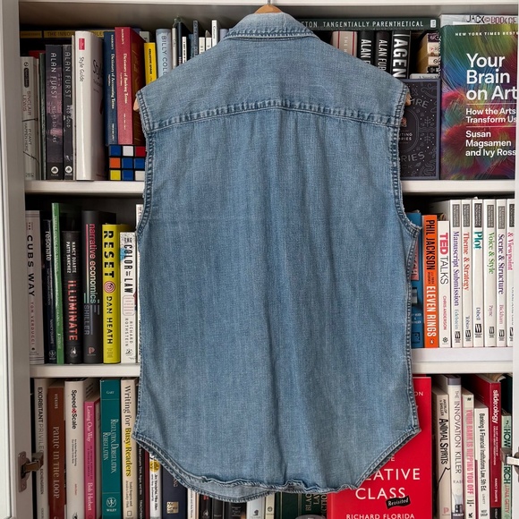 Gap | M | Sleeveless Denim Shirt - Picture 4 of 11